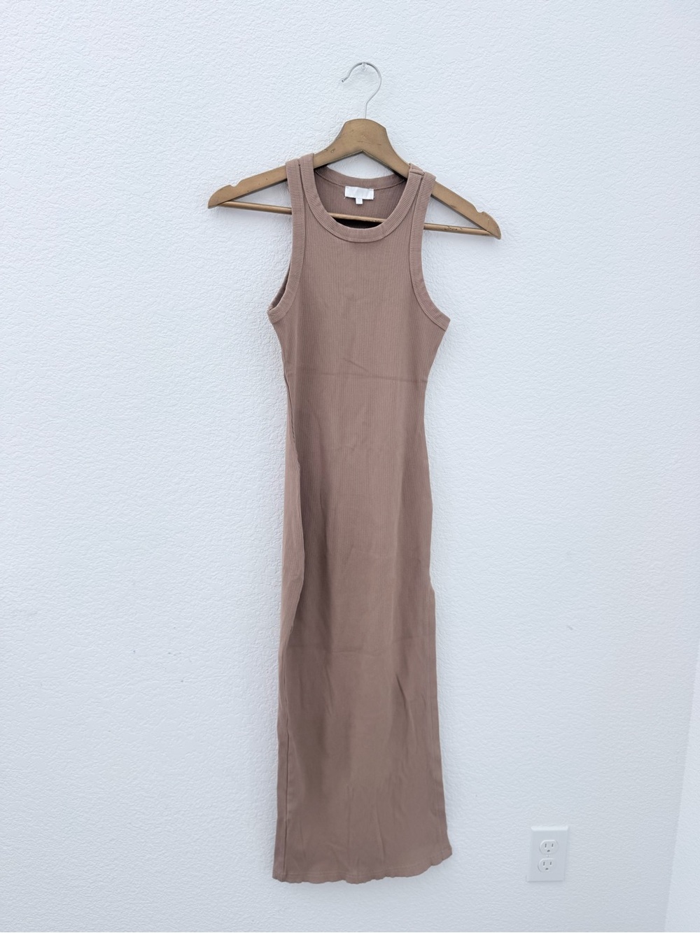 Meshki- Viola Ribbed Midi Split Racer Back Dress- S - Picture 2 of 6